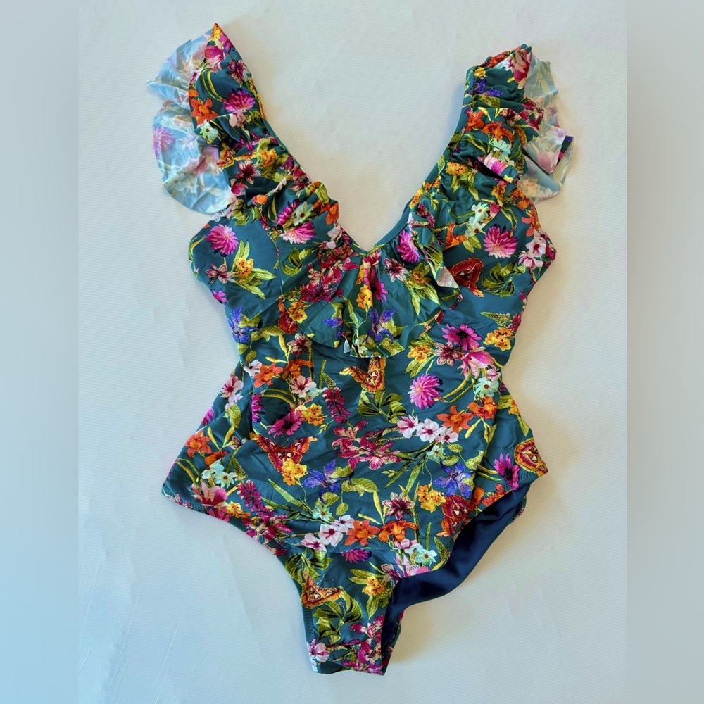Jessica Simpson One Piece Swimsuit